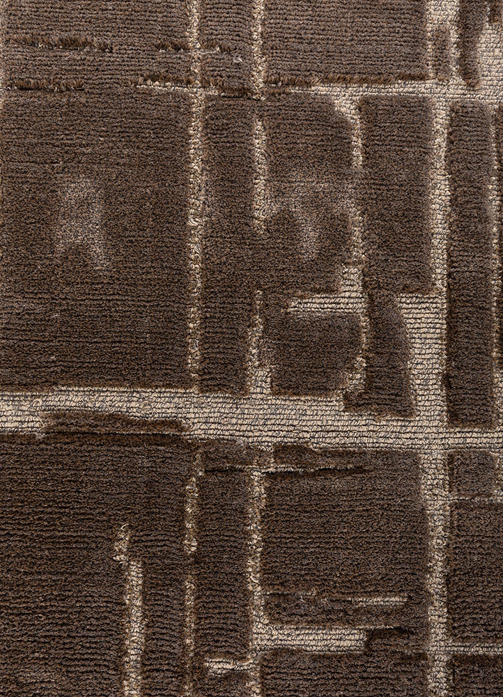 blythe beige and brown acrylic hand knotted Rug - CloseUp