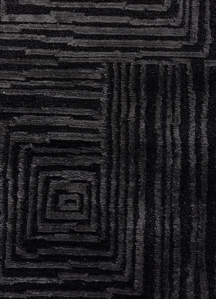 verve grey and black acrylic hand knotted Rug - CloseUp
