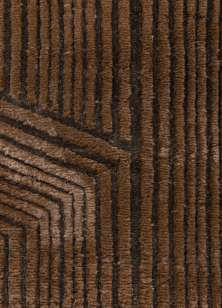 blythe beige and brown acrylic hand knotted Rug - CloseUp