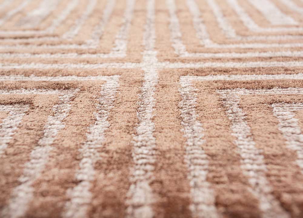 azalea beige and brown bamboo silk hand knotted Rug - CloseUp