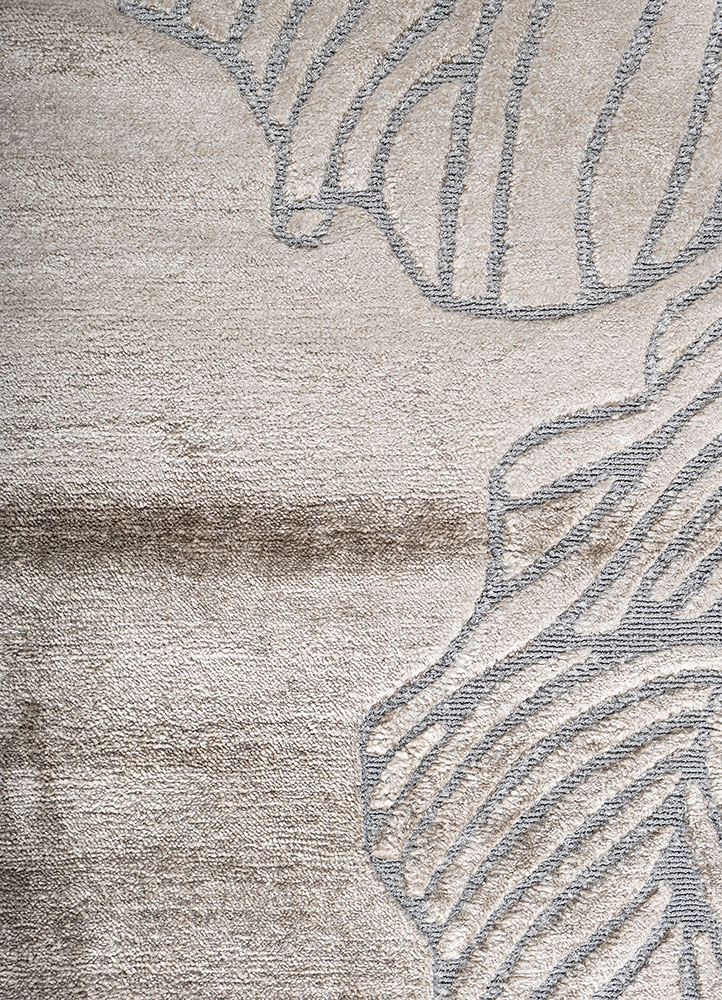 azalea green bamboo silk and zari hand knotted Rug - CloseUp