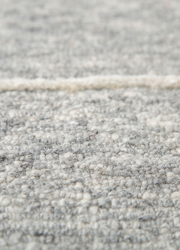 manifest ivory wool and bamboo silk hand knotted Rug - CloseUp