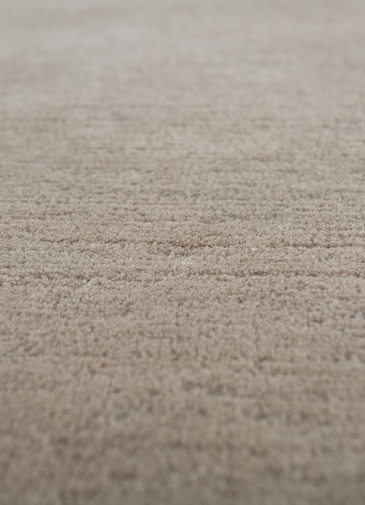 sthir beige and brown wool hand knotted Rug - CloseUp