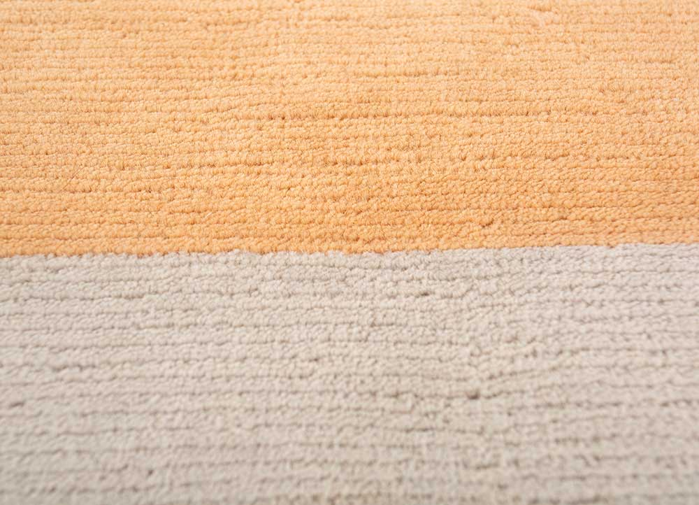sthir red and orange wool hand knotted Rug - CloseUp