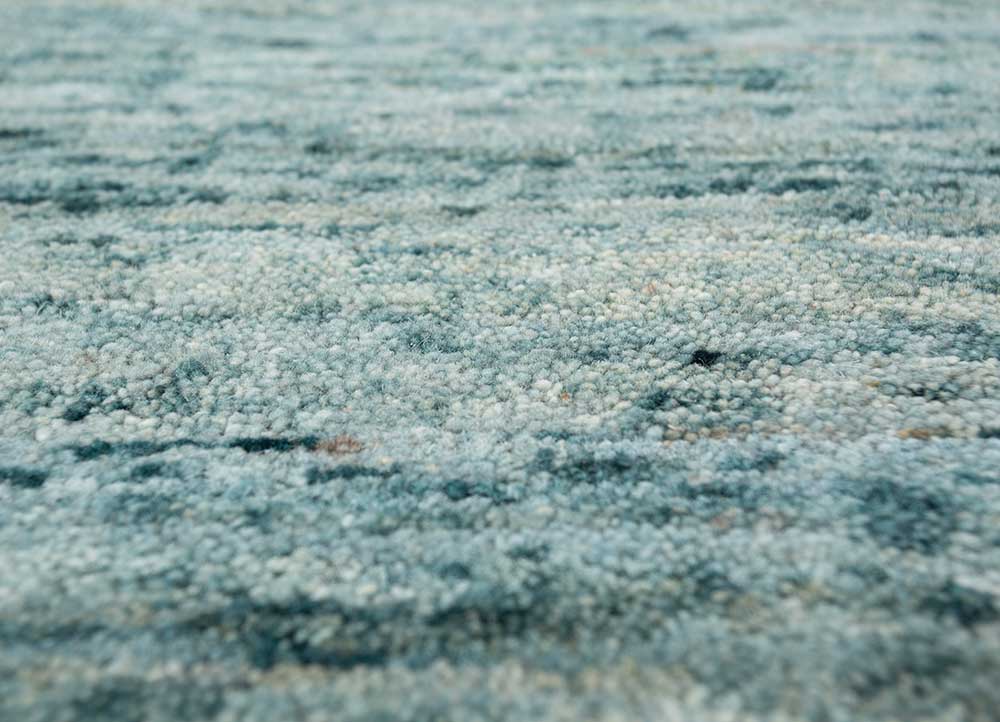 blythe blue wool hand knotted Rug - CloseUp
