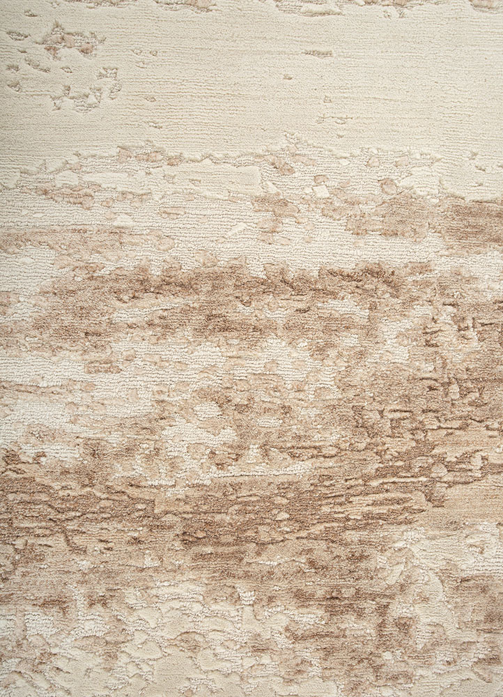 uvenuti ivory wool hand knotted Rug - CloseUp