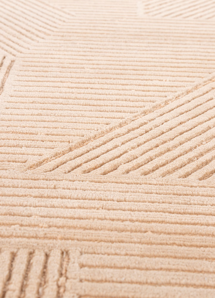 azalea gold wool hand knotted Rug - CloseUp