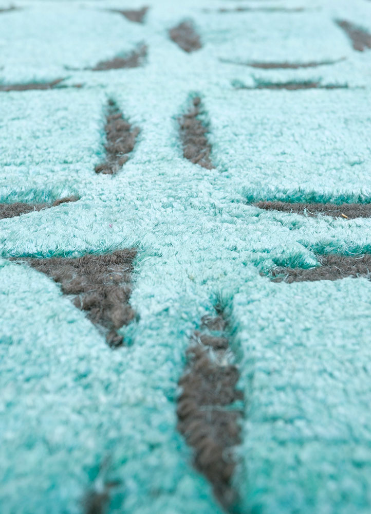 azalea blue wool and silk hand knotted Rug - CloseUp