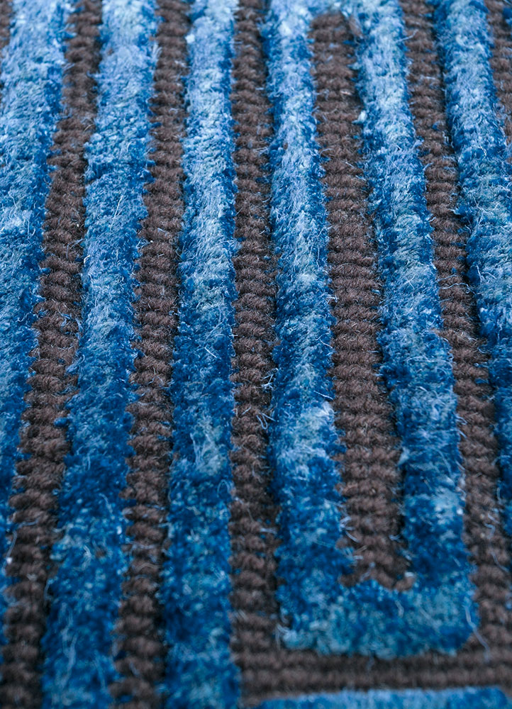azalea beige and brown wool and silk hand knotted Rug - CloseUp