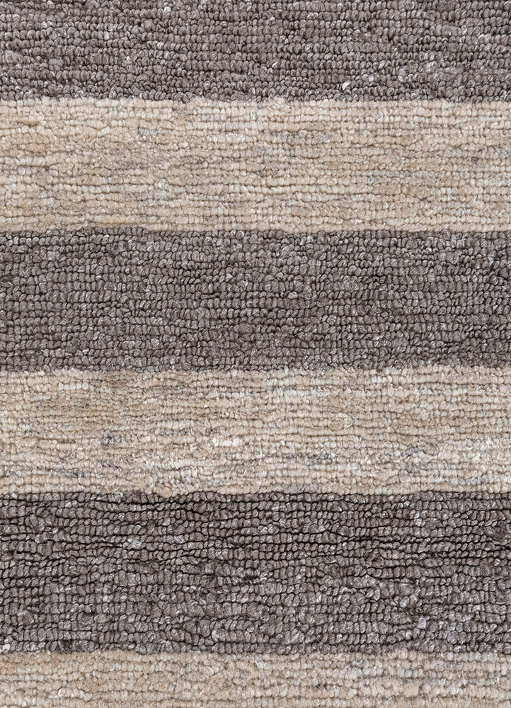blythe ivory wool hand knotted Rug - CloseUp