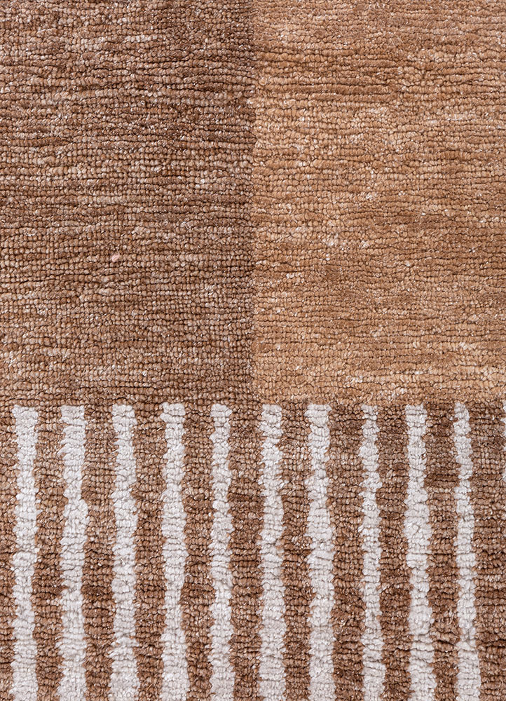 blythe red and orange wool hand knotted Rug - CloseUp