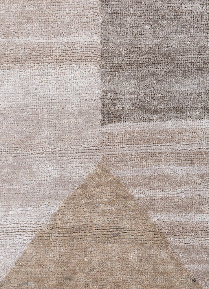 blythe ivory wool hand knotted Rug - CloseUp