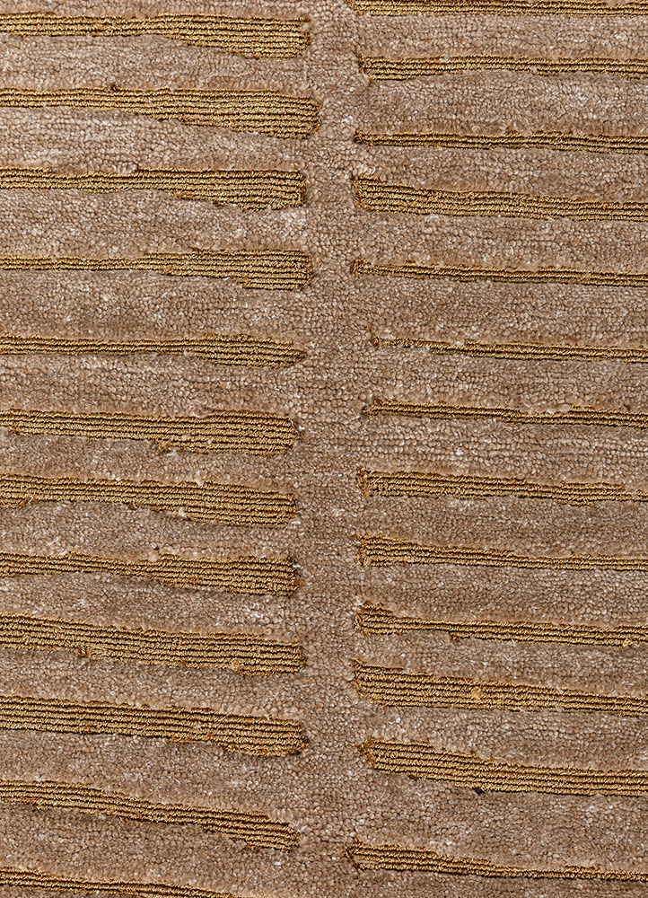 azalea beige and brown wool hand knotted Rug - CloseUp