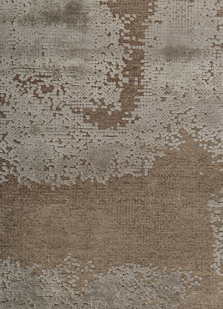 uvenuti beige and brown wool and bamboo silk hand knotted Rug - CloseUp