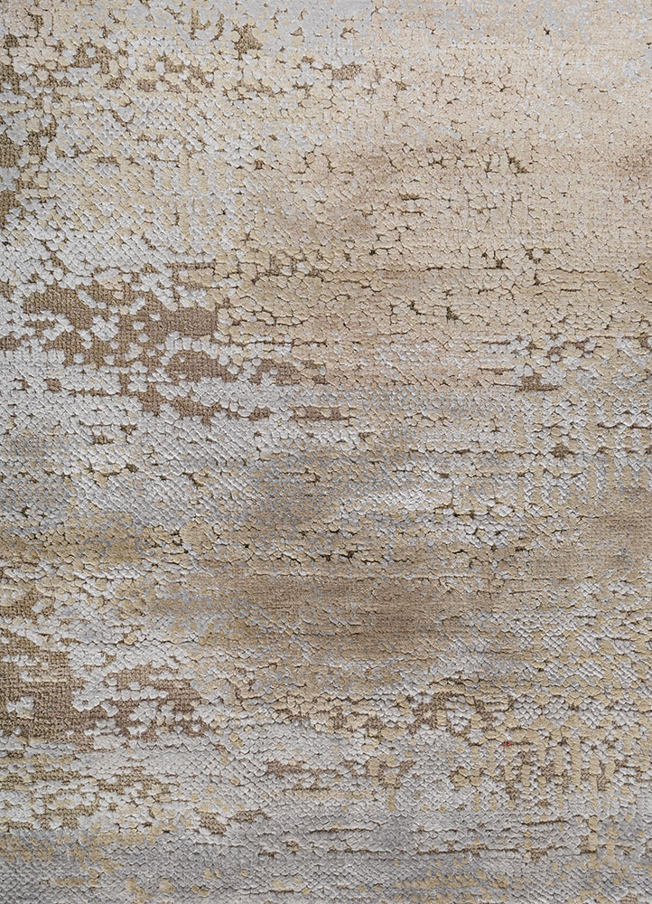 entropy ivory wool and bamboo silk hand knotted Rug - CloseUp