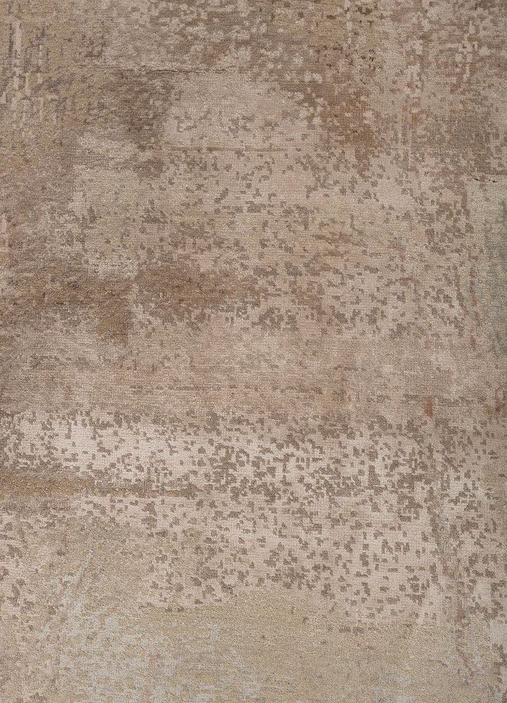 uvenuti ivory wool and bamboo silk hand knotted Rug - CloseUp