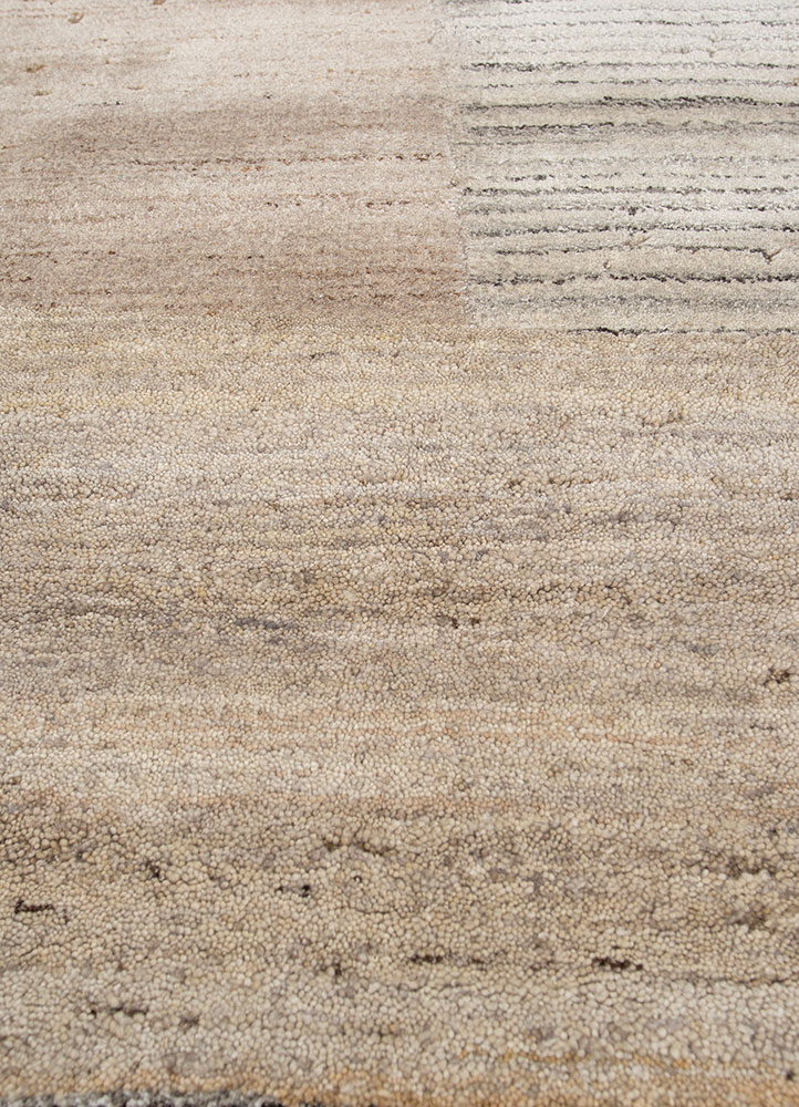 aakar by kavi ivory afghan wool and bamboo silk hand knotted Rug - CloseUp