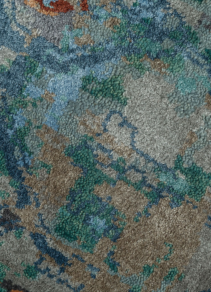 far east green wool and bamboo silk hand knotted Rug - CloseUp
