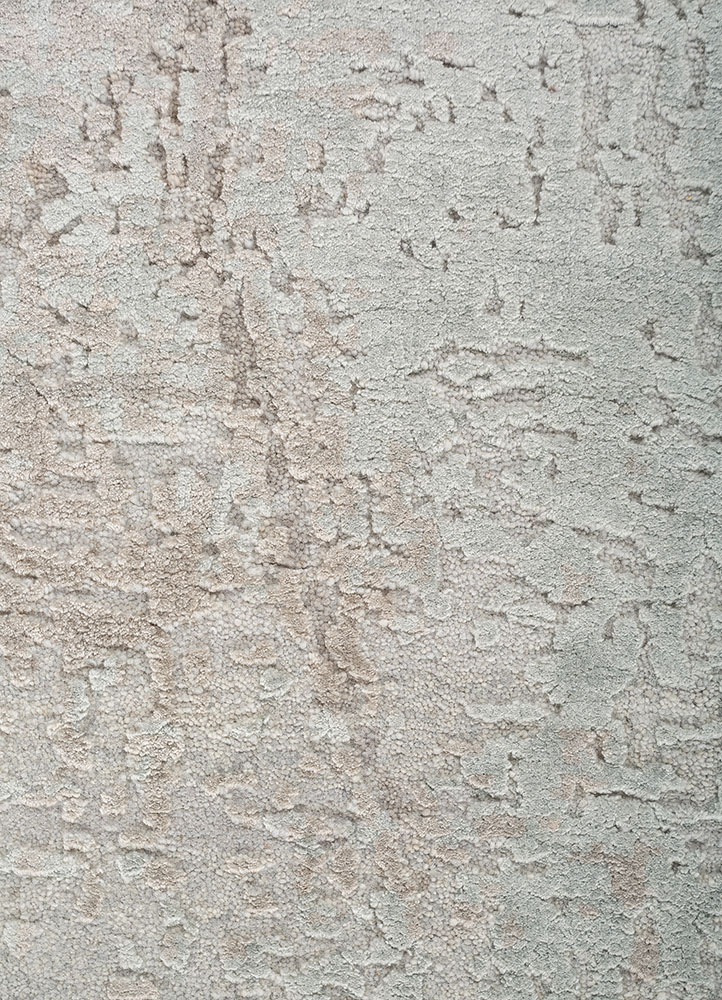 entropy grey and black wool and bamboo silk hand knotted Rug - CloseUp