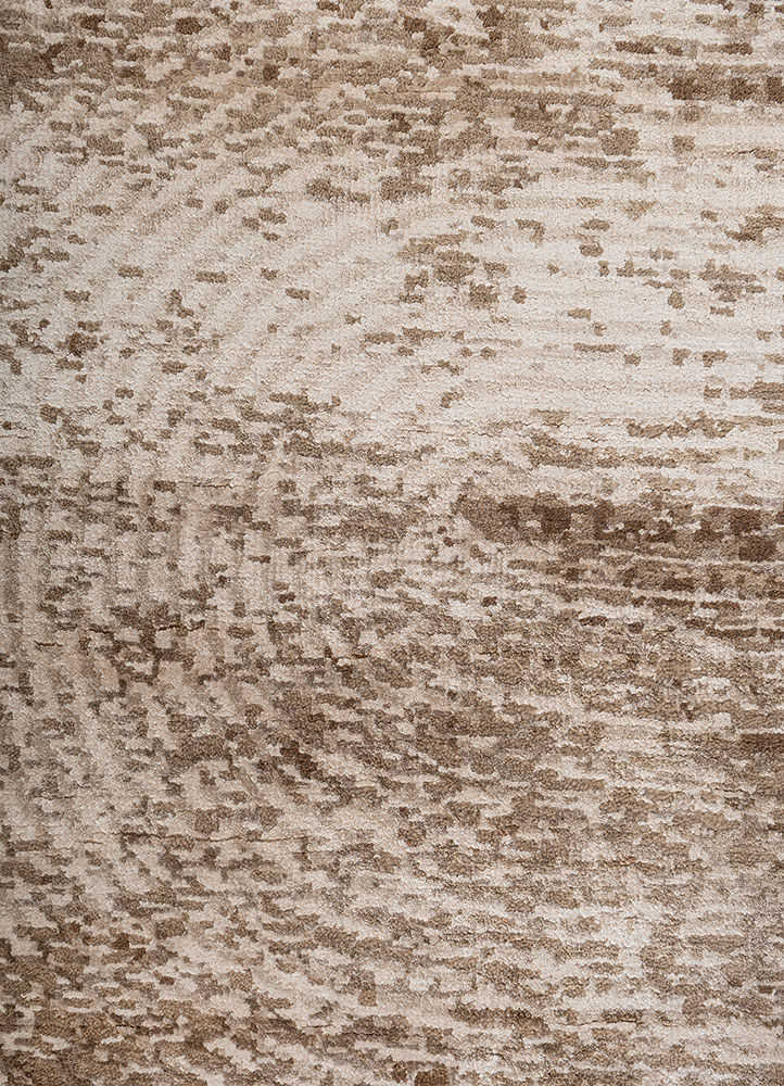 entropy ivory wool and bamboo silk hand knotted Rug - CloseUp