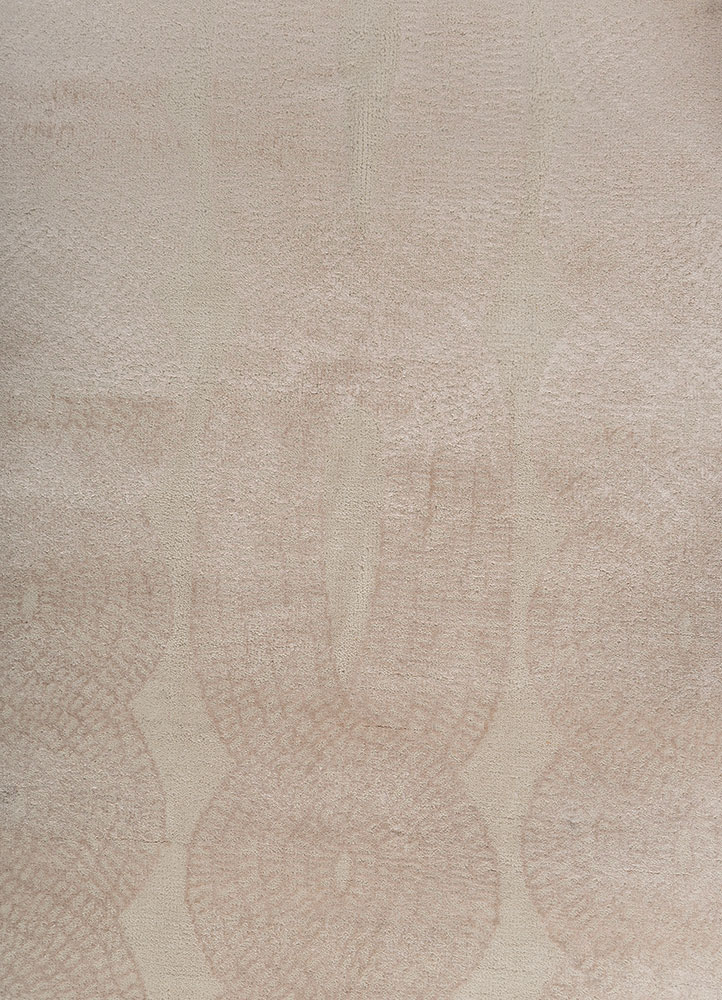 azalea ivory wool and bamboo silk hand knotted Rug - CloseUp