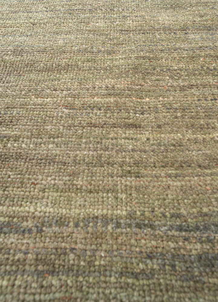 blythe green wool hand knotted Rug - CloseUp