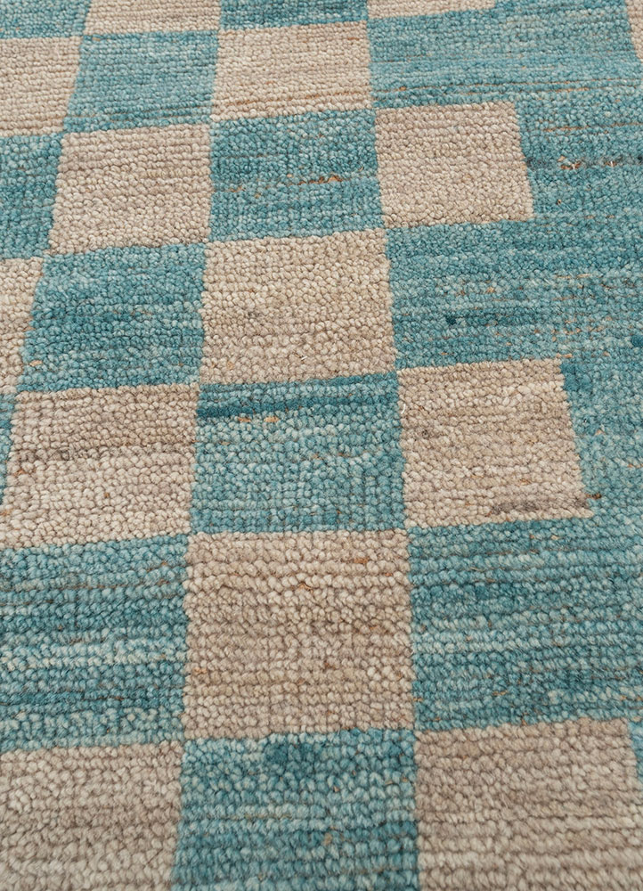 blythe blue wool hand knotted Rug - CloseUp