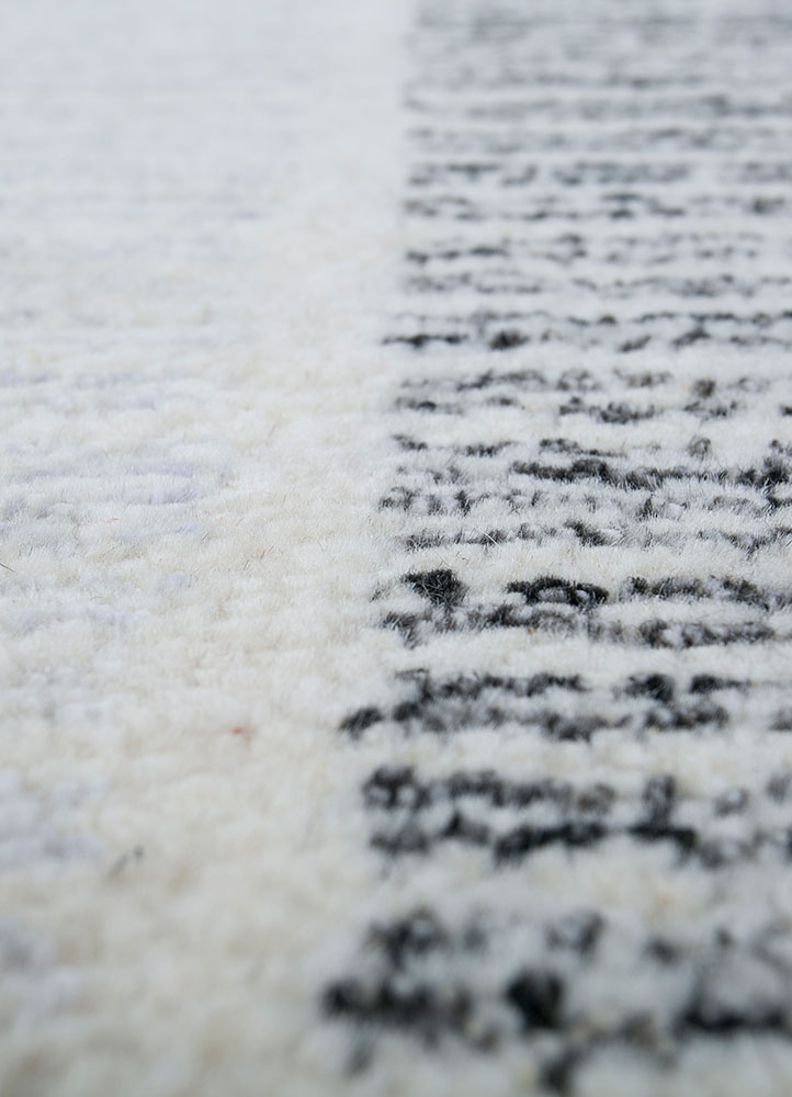 azalea ivory wool hand knotted Rug - CloseUp