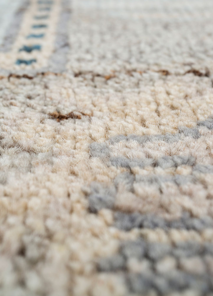 thyme blue wool hand knotted Rug - CloseUp
