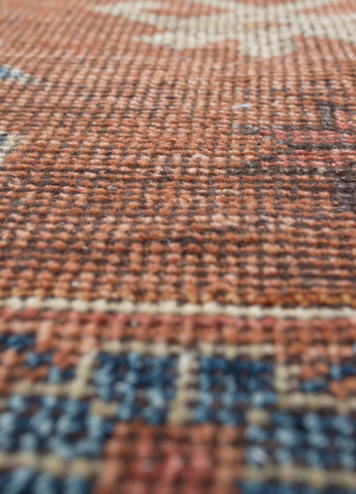 erbe red and orange wool hand knotted Rug - CloseUp