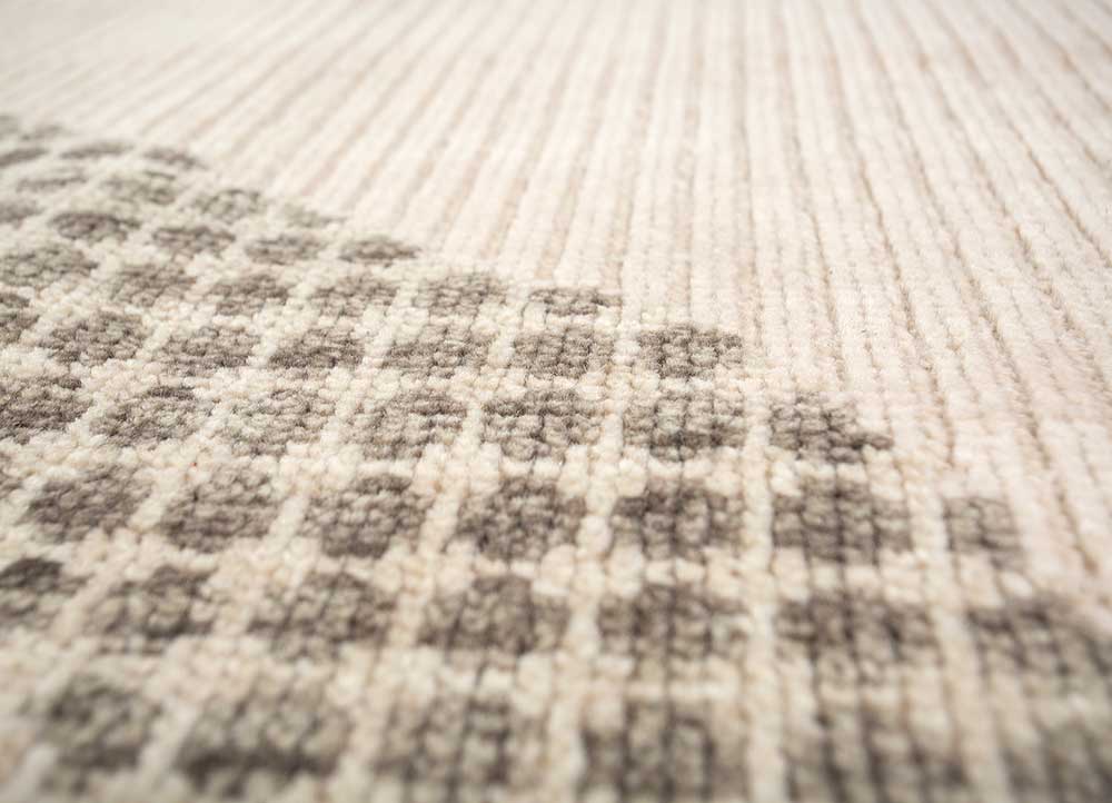 thyme ivory wool hand knotted Rug - CloseUp