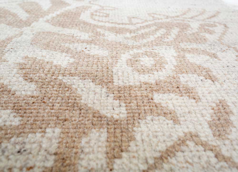 thyme beige and brown wool hand knotted Rug - CloseUp
