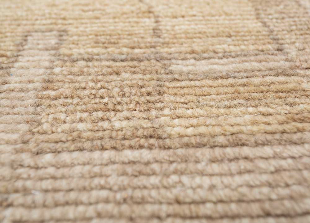 erbe beige and brown wool hand knotted Rug - CloseUp