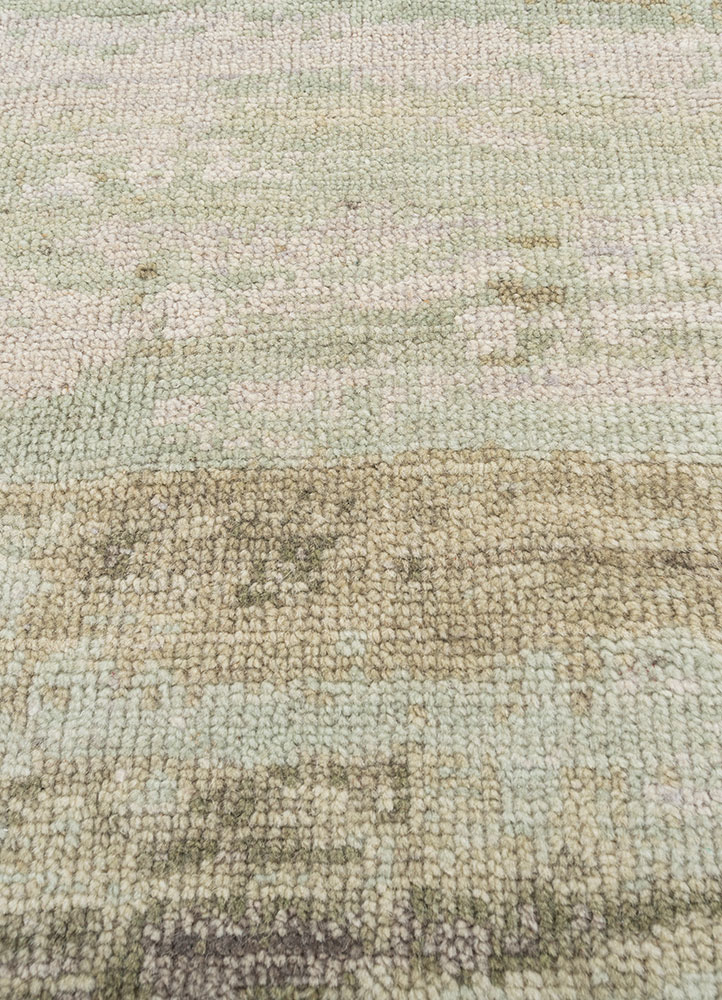 entropy blue wool hand knotted Rug - CloseUp