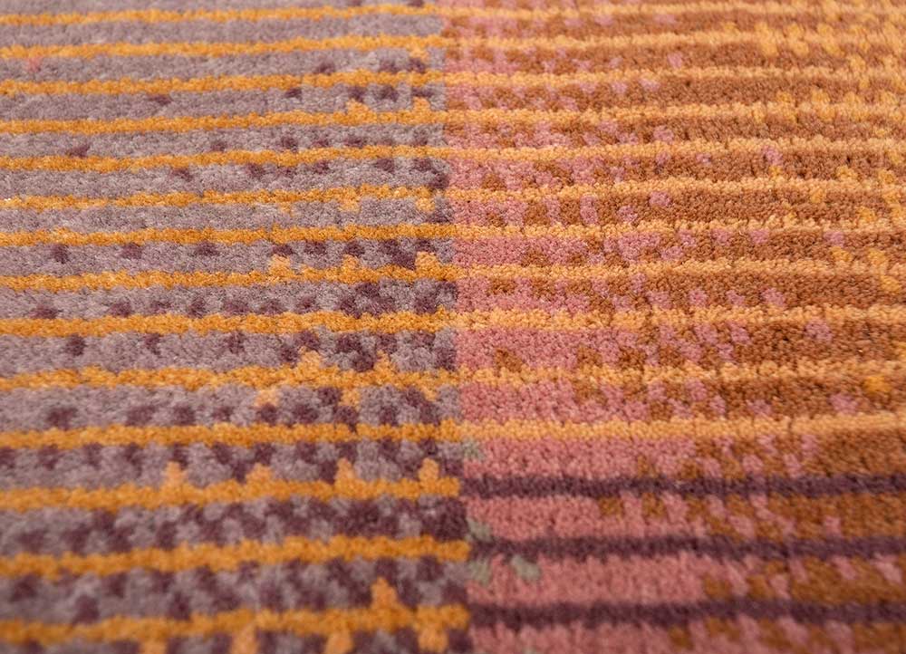 blythe red and orange wool hand knotted Rug - CloseUp