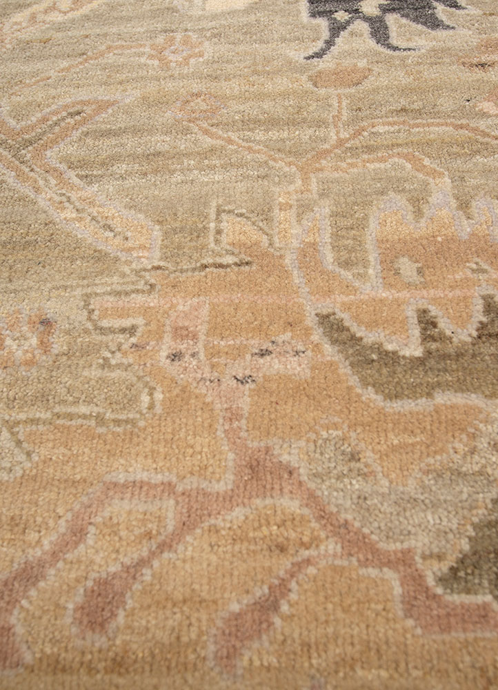 erbe ivory wool hand knotted Rug - CloseUp
