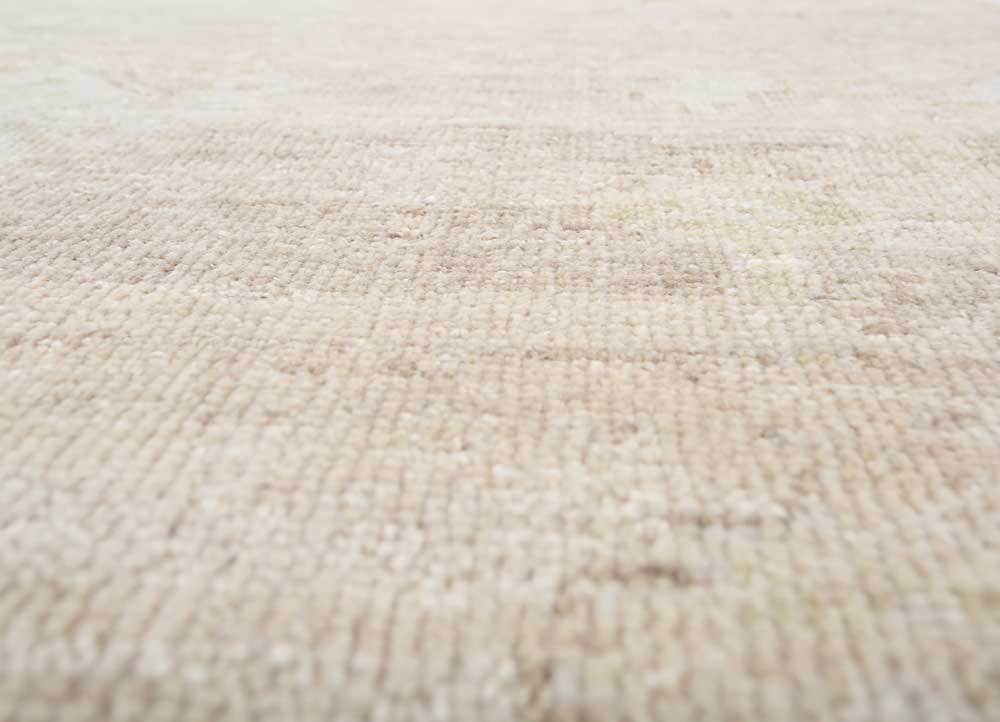 erbe beige and brown wool hand knotted Rug - CloseUp