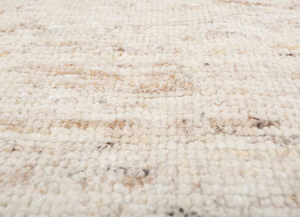 blythe ivory wool hand knotted Rug - CloseUp