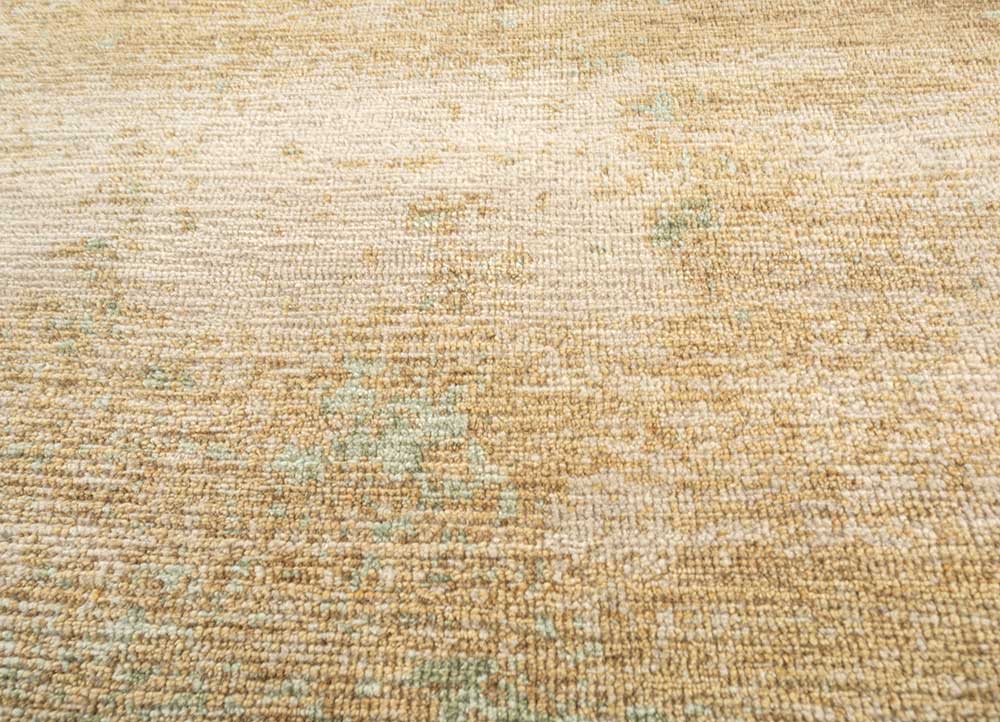 entropy gold wool hand knotted Rug - CloseUp