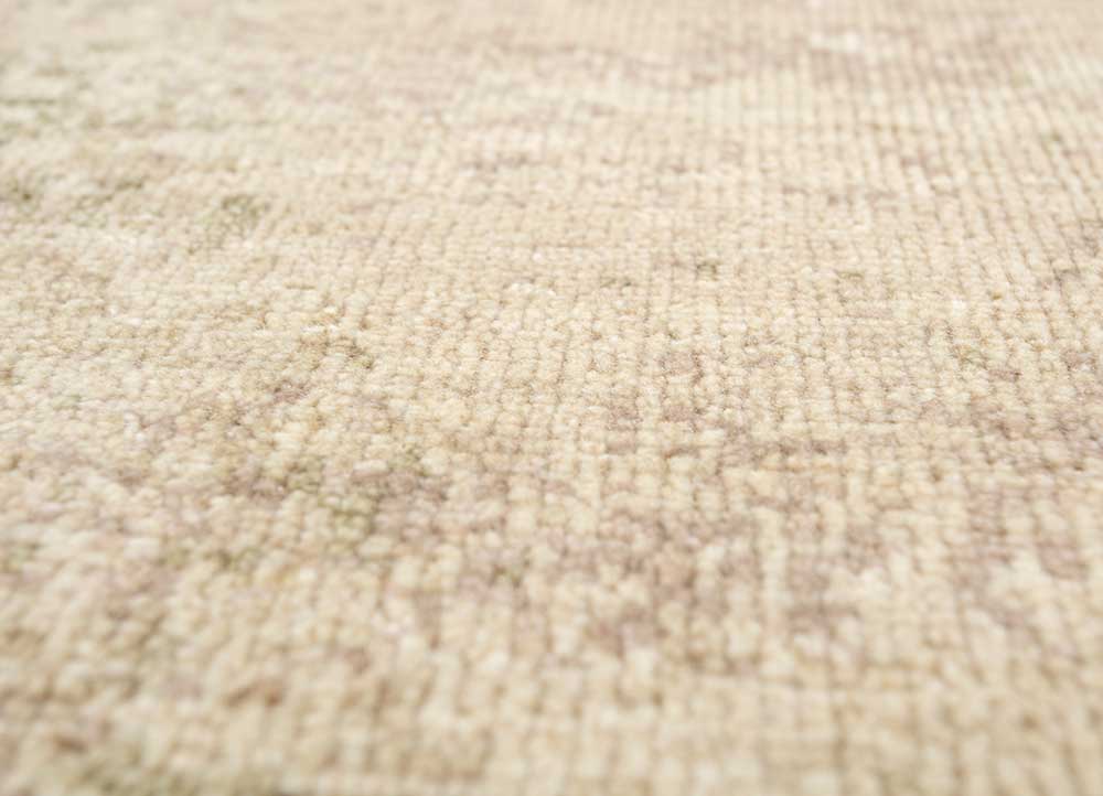 entropy ivory wool hand knotted Rug - CloseUp
