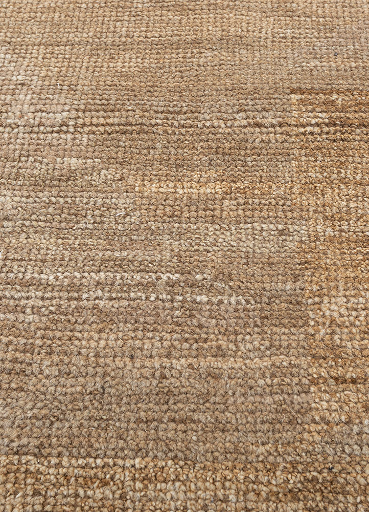blythe beige and brown wool hand knotted Rug - CloseUp