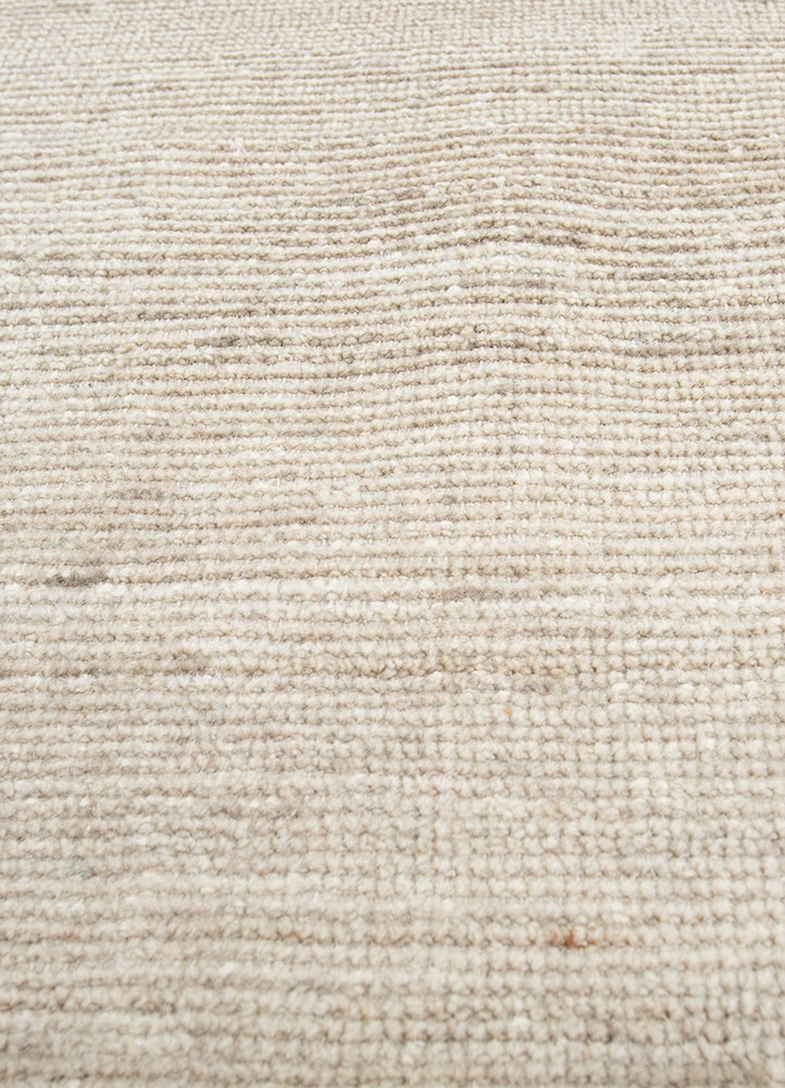 manifest beige and brown wool hand knotted Rug - CloseUp