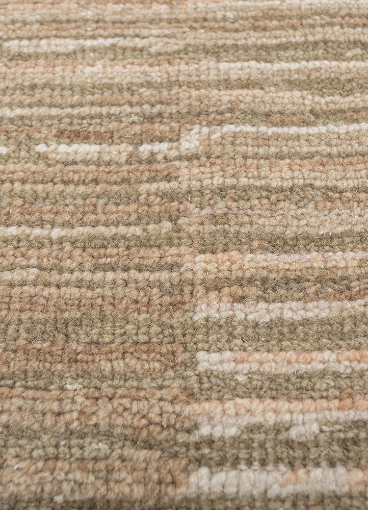 blythe green wool hand knotted Rug - CloseUp