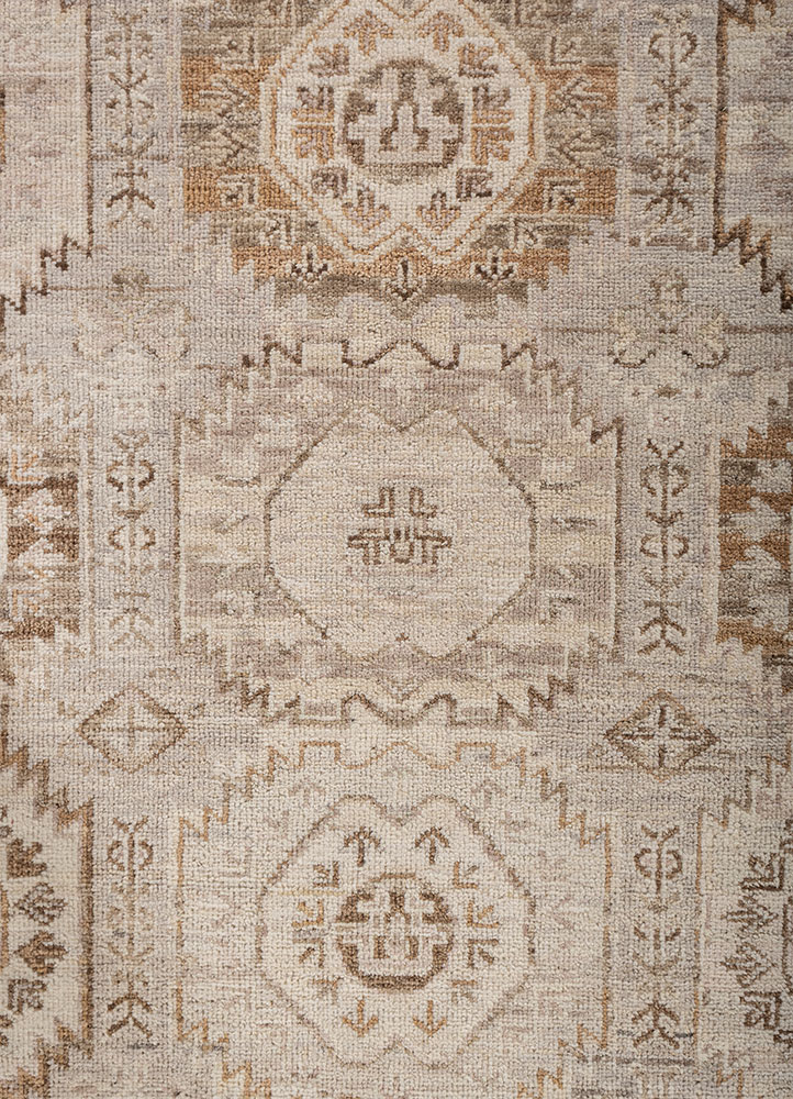 savana ivory wool hand knotted Rug - CloseUp