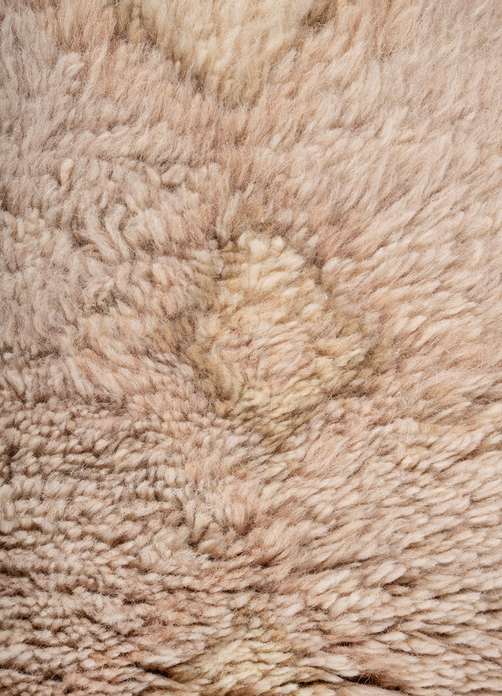zuri pink and purple wool hand knotted Rug - CloseUp