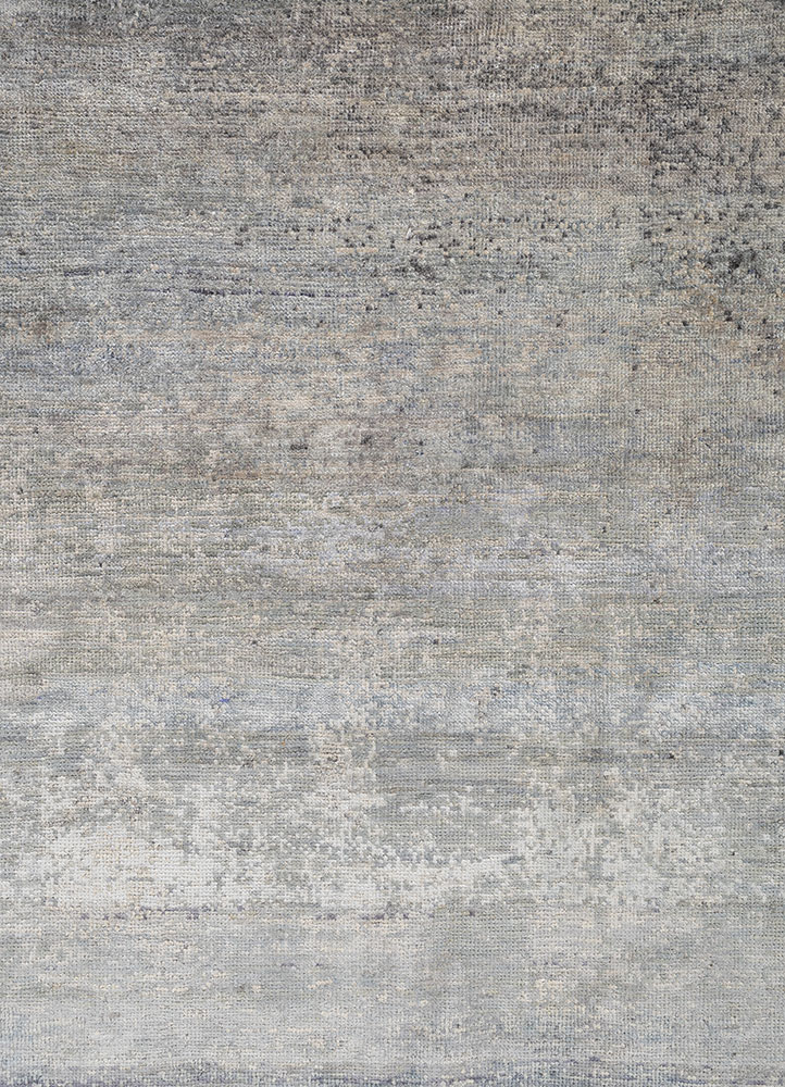 entropy blue wool and silk hand knotted Rug - CloseUp