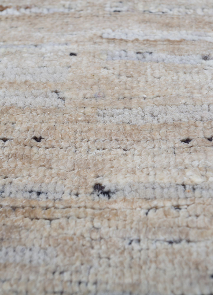 manifest ivory afghan wool and silk hand knotted Rug - CloseUp