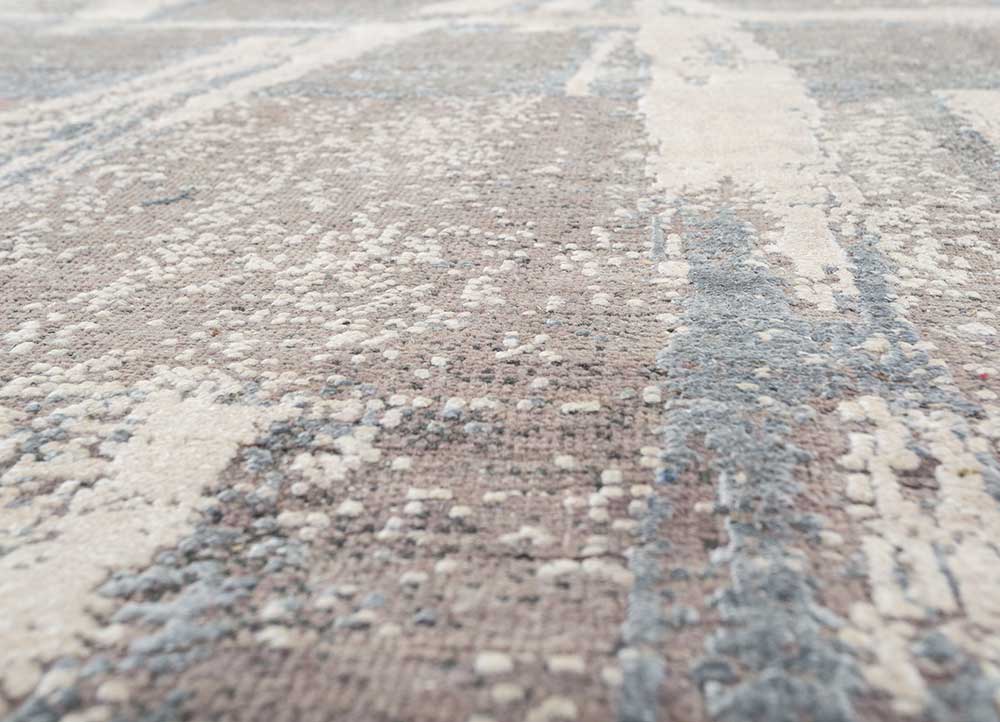 entropy ivory wool and silk hand knotted Rug - CloseUp