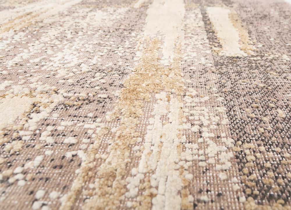 entropy ivory wool and silk hand knotted Rug - CloseUp