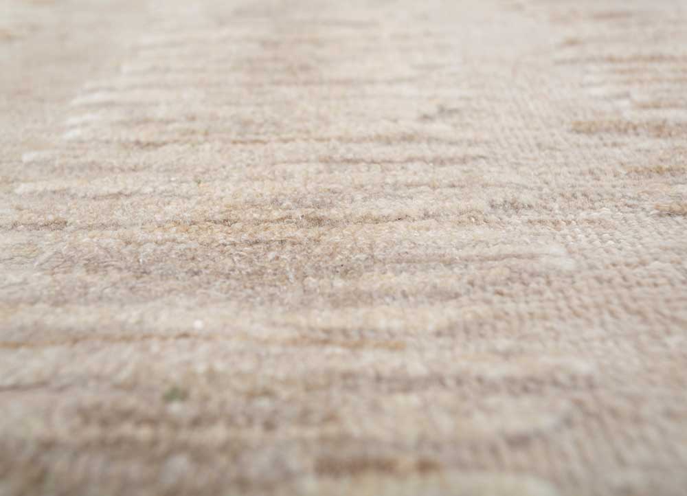manifest ivory wool and silk hand knotted Rug - CloseUp